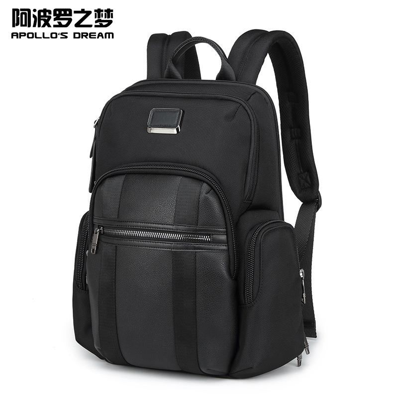 當前市面上商務背包品牌有很多，像新秀麗、TUMI等大品牌背包，就是背包品牌當中比較出名也比較深受消費者青睞的。但批量定做商務背包選擇，品牌知名度高低并不是唯一選擇方式，更多的時候，大家應該考慮商務背包款式、顏色搭配以及功能設置以及價位等是否適合自身實際需求。因為，品牌背包相對也是有一些問題存在的，比如說：